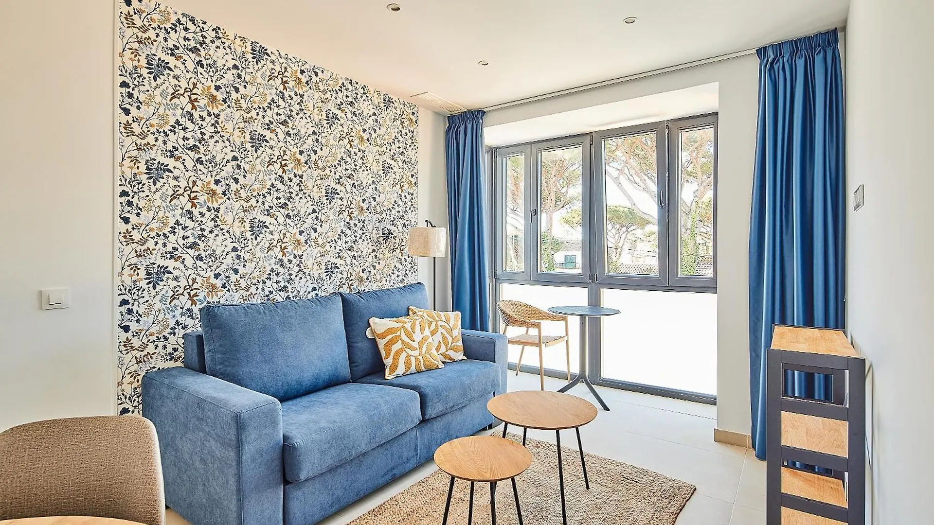 Διαμέρισμα Arena Suit, Apartamentos Con Jacuzzi Privado En Playa De La Barrosa Chiclana de la Frontera
