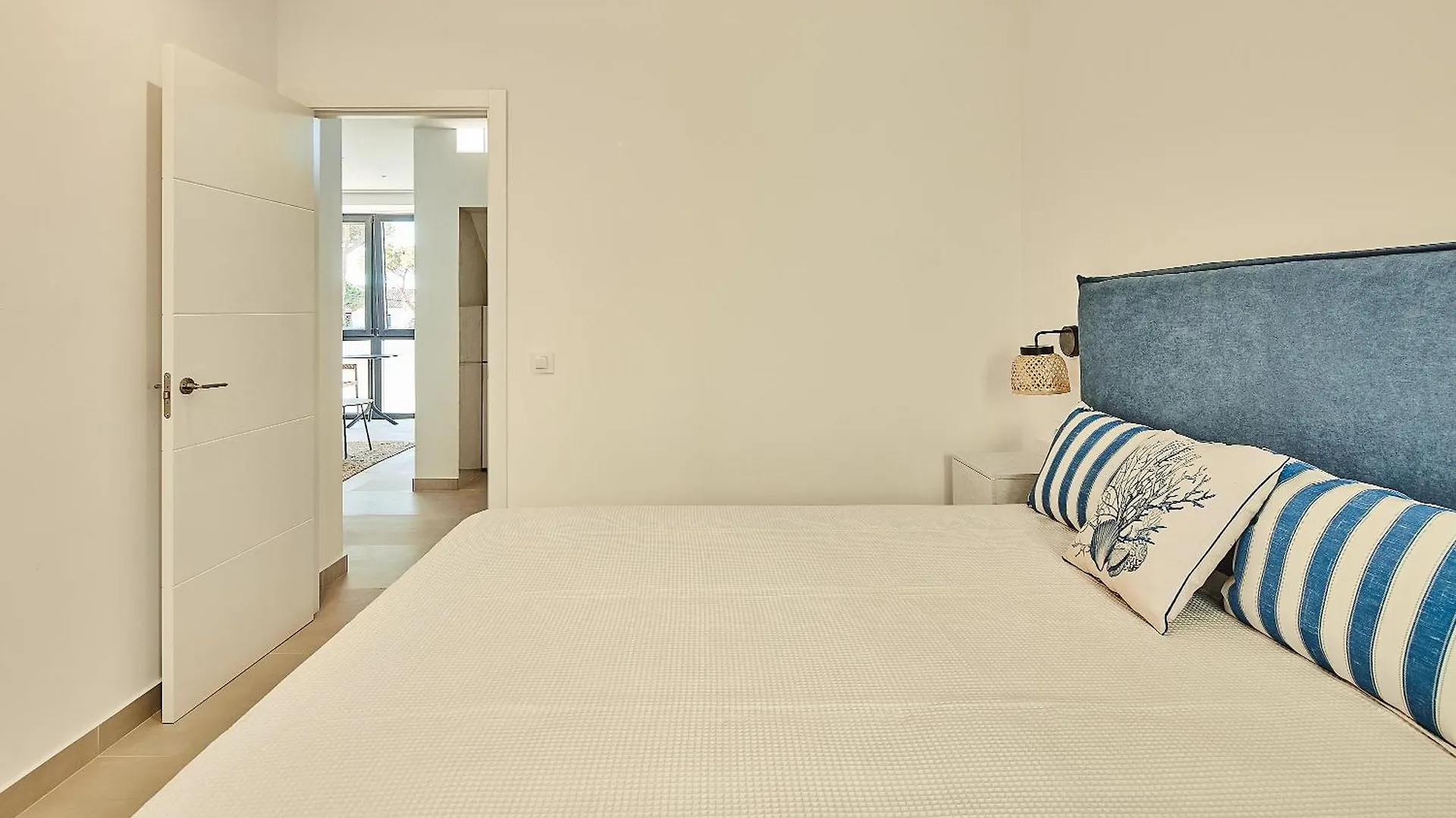 Arena Suit, Apartamentos Con Jacuzzi Privado En Playa De La Barrosa Chiclana de la Frontera Διαμέρισμα