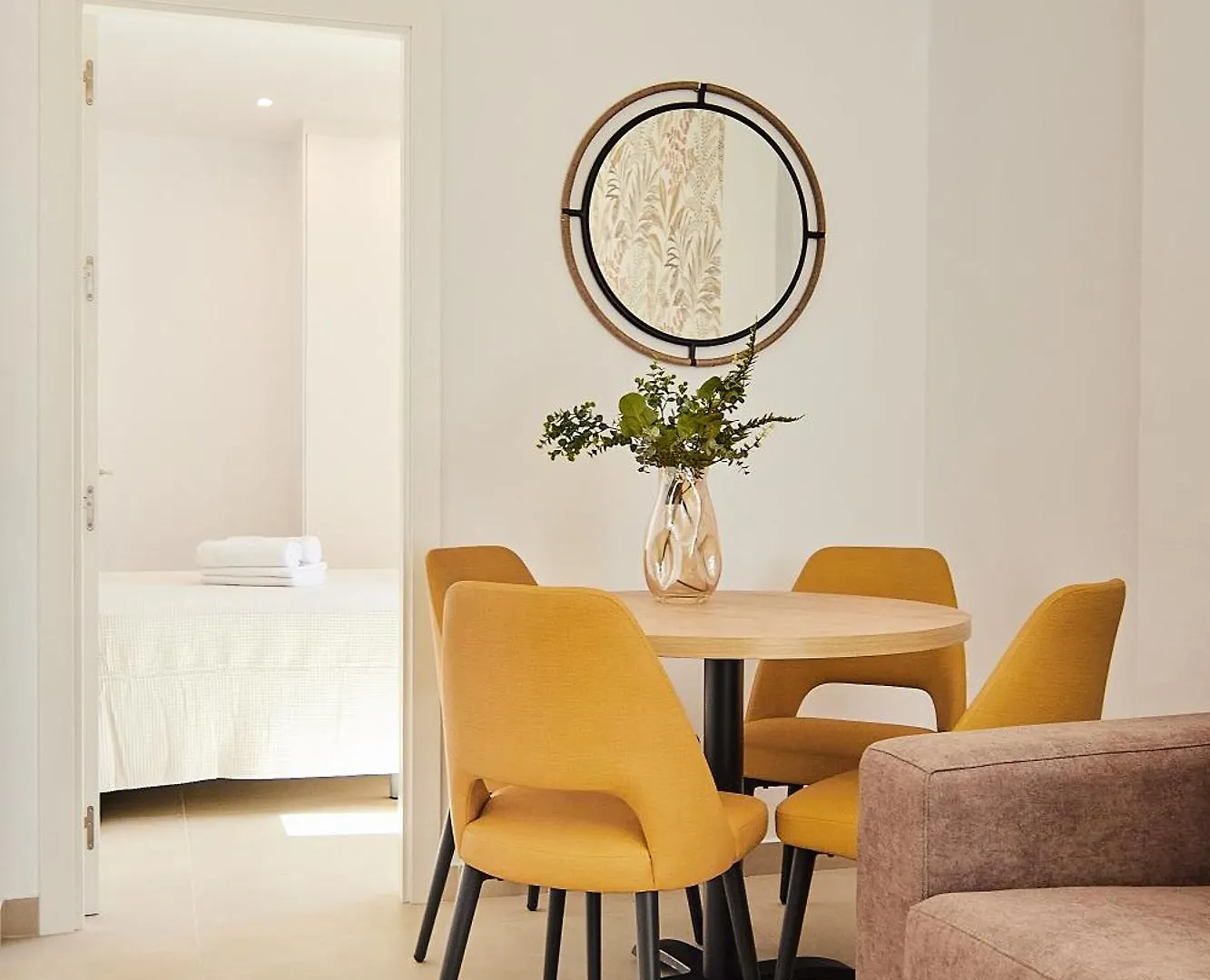 Arena Suit, Apartamentos Con Jacuzzi Privado En Playa De La Barrosa Chiclana de la Frontera 0*,  Ισπανία