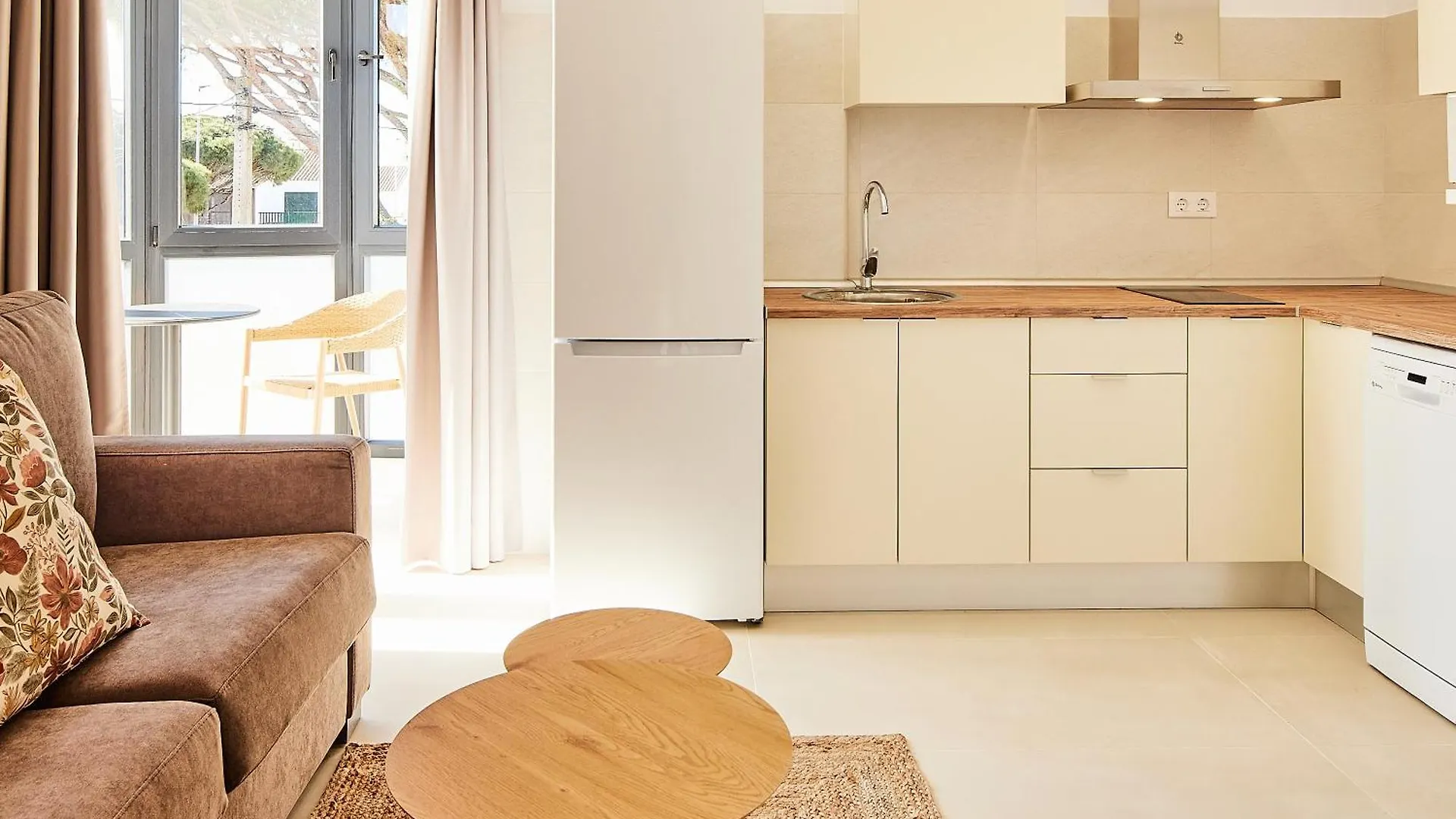 Διαμέρισμα Arena Suit, Apartamentos Con Jacuzzi Privado En Playa De La Barrosa Chiclana de la Frontera Ισπανία